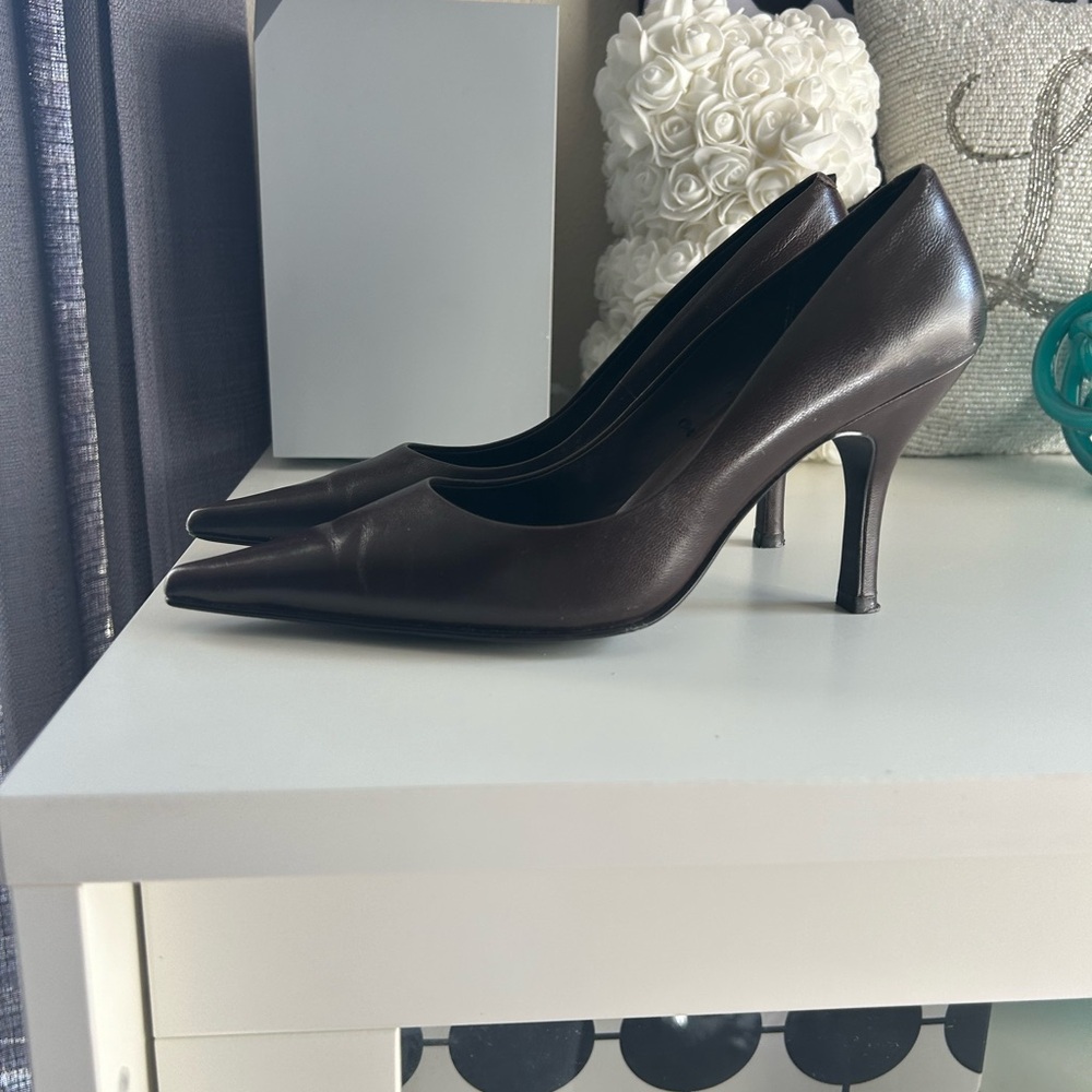 Elegant Brown Heels